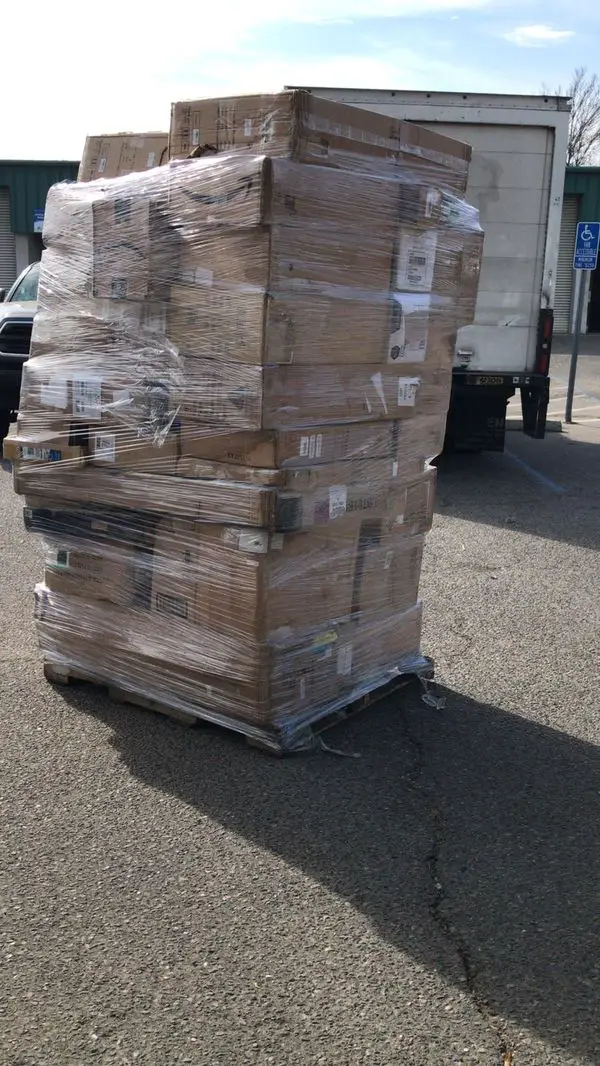 Amazon Return Pallets for Sale in Fresno, CA