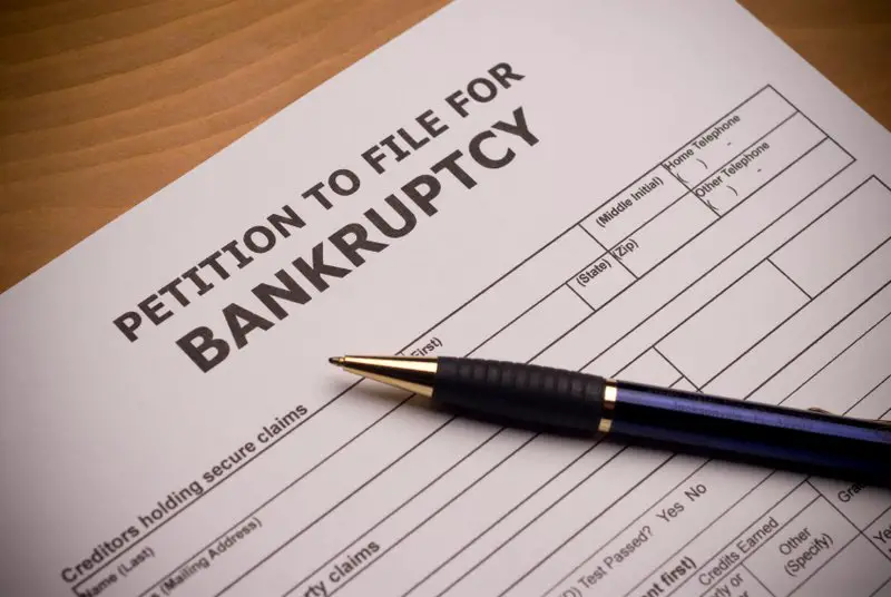 How does bankruptcy affect PLUS loan eligibility?
