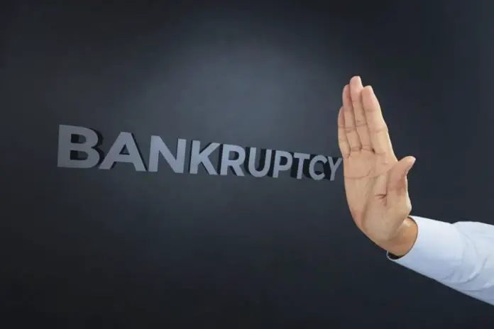 how long does chapter 7 bankruptcy stay on credit report