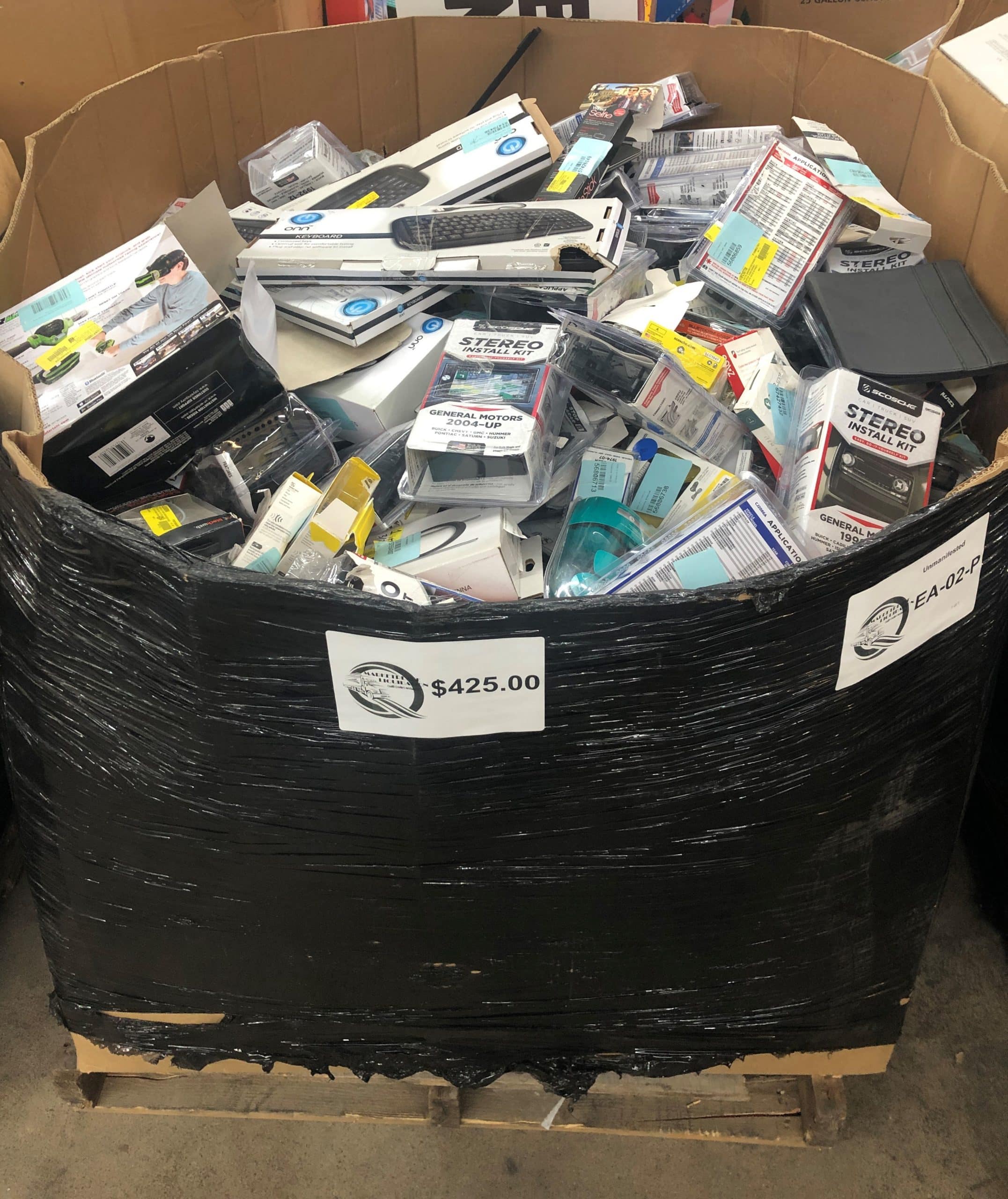 Pallet of Electronics Accessories