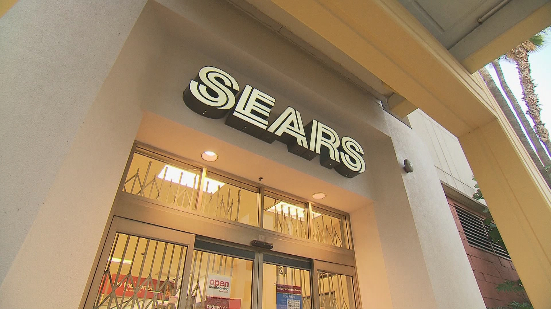 Sears Files for Bankruptcy. What That Really Means ...