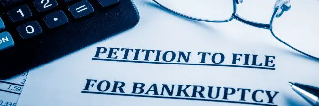When to File for Bankruptcy: The Complete Guide